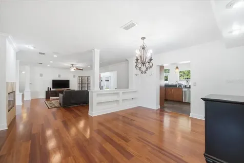 3042 Samara Drive Tampa FL 33618