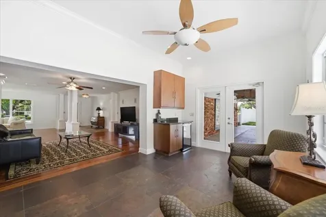 3042 Samara Drive Tampa FL 33618