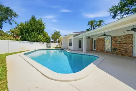 3042 Samara Drive Tampa FL 33618