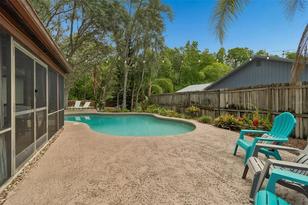 2525 Victarra Circle Lutz FL 33559