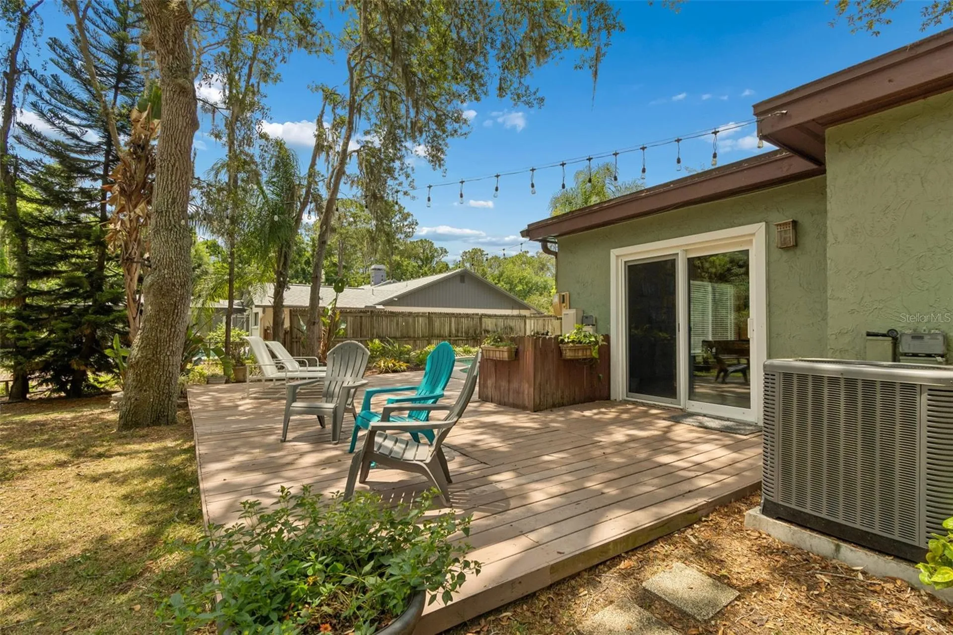 2525 Victarra Circle Lutz FL 33559