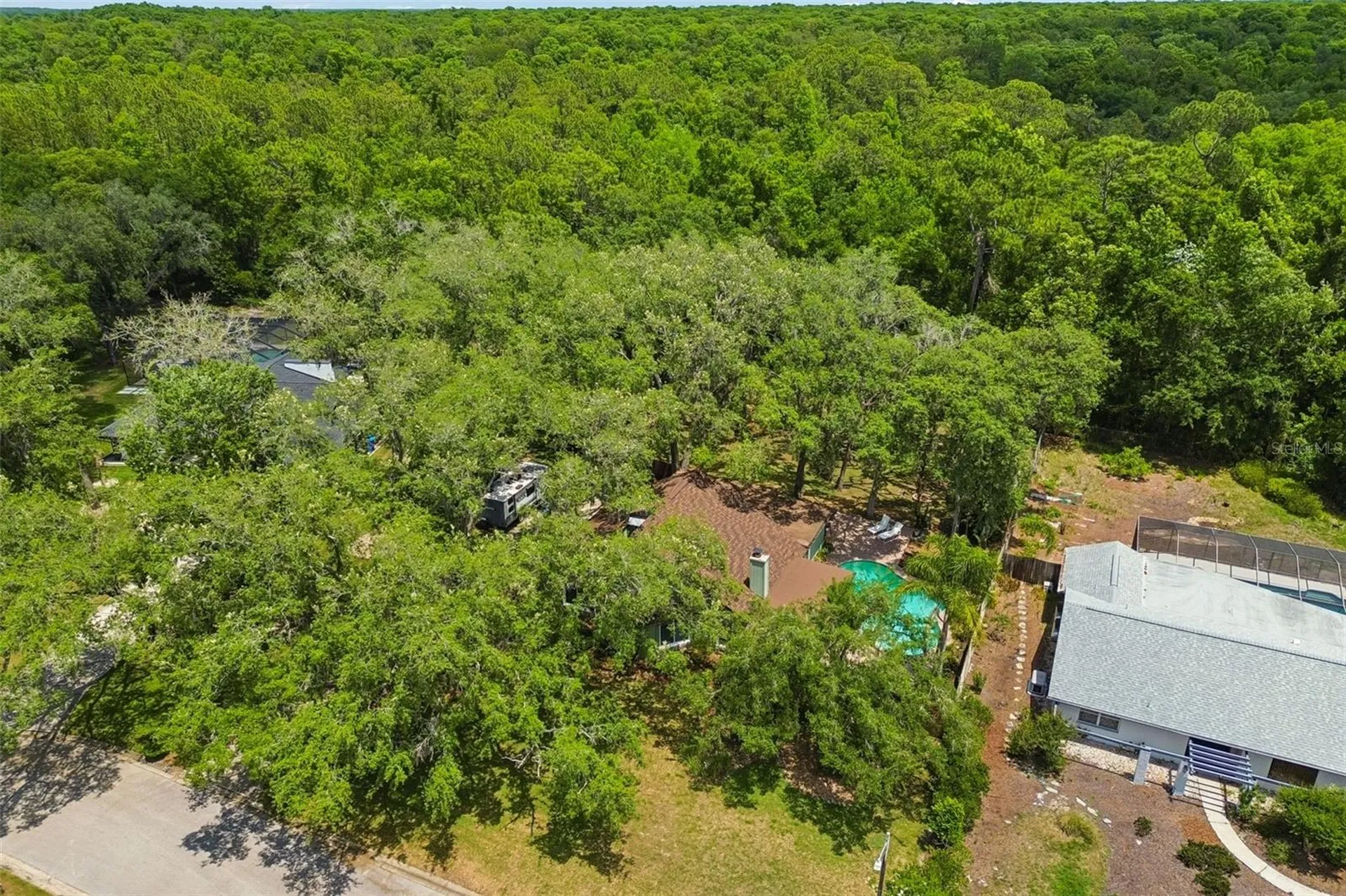 2525 Victarra Circle Lutz FL 33559