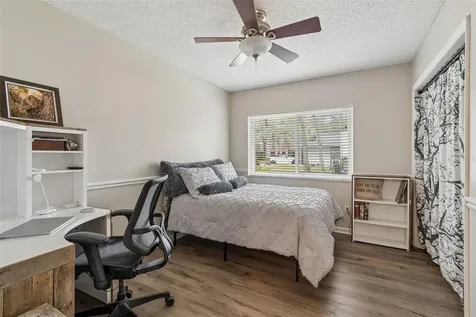 2525 Victarra Circle Lutz FL 33559