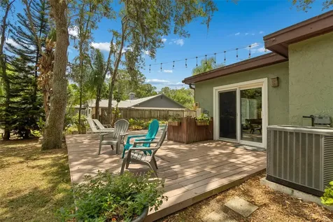 2525 Victarra Circle Lutz FL 33559