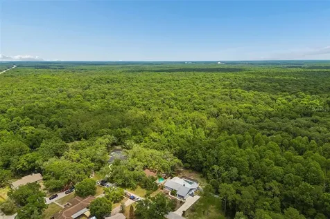 2525 Victarra Circle Lutz FL 33559