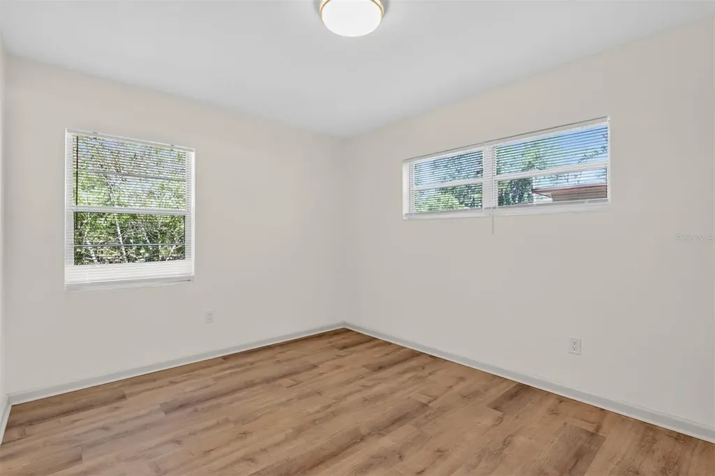 1302 NE 14th Terrace Gainesville FL 32601
