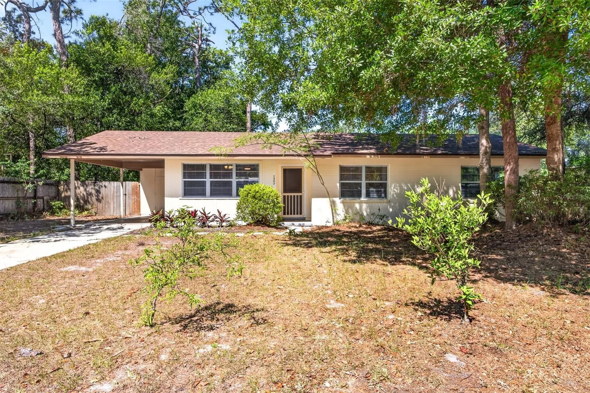 1302 NE 14th Terrace Gainesville FL 32601
