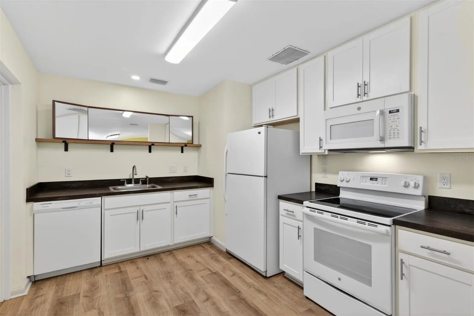 1302 NE 14th Terrace Gainesville FL 32601