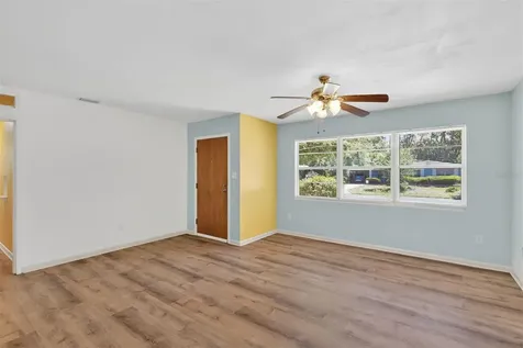 1302 NE 14th Terrace Gainesville FL 32601