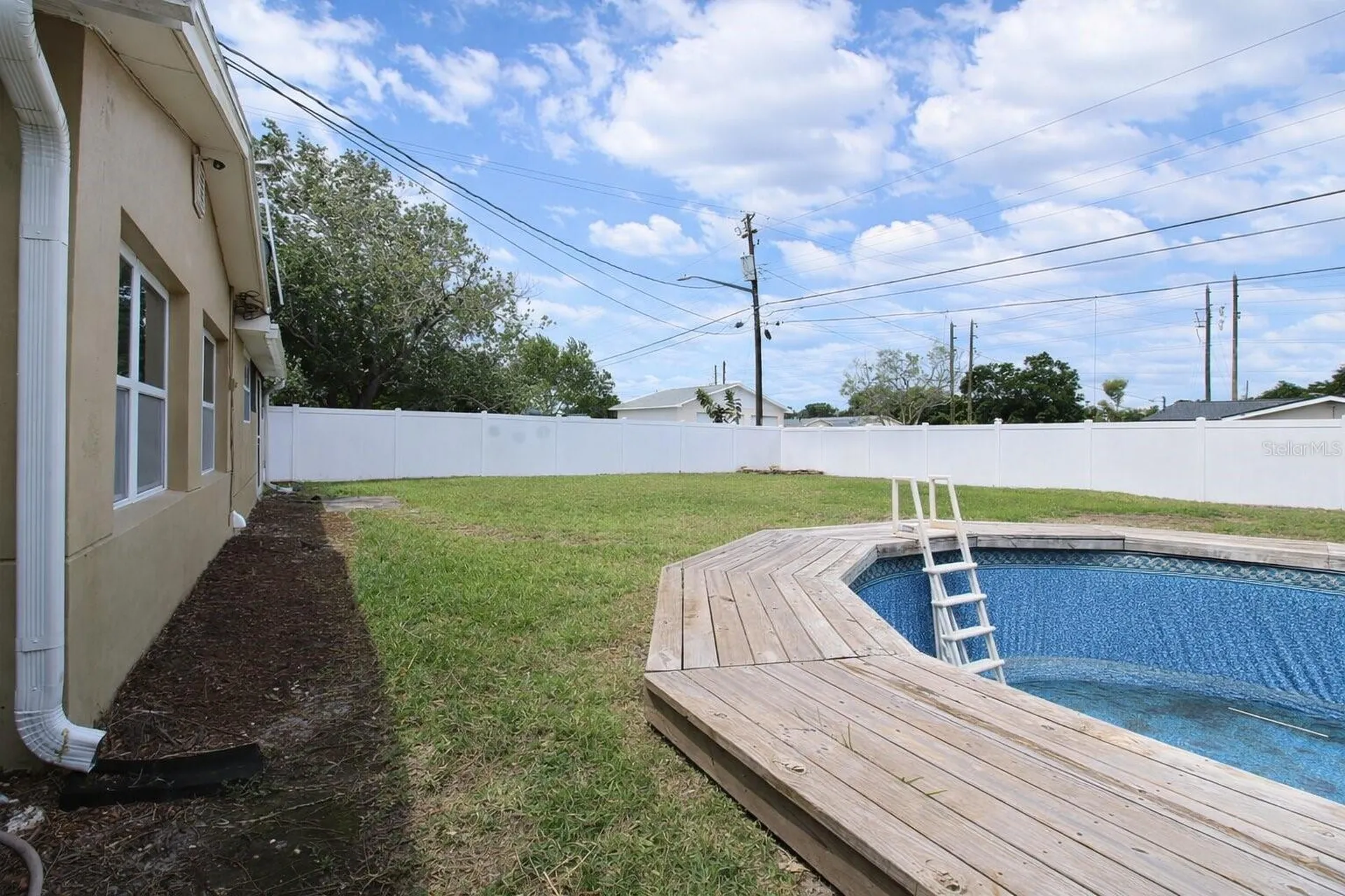 4581 21st Avenue N St Petersburg FL 33713