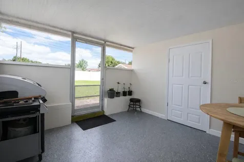 4581 21st Avenue N St Petersburg FL 33713