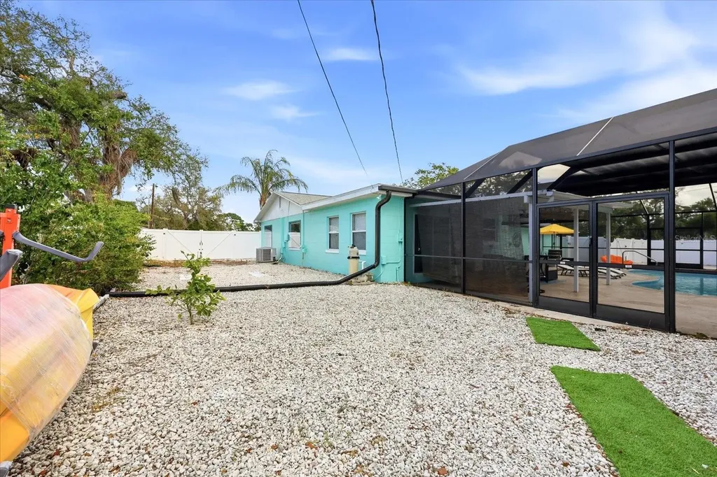 712 S Glenwood Avenue Clearwater FL 33756