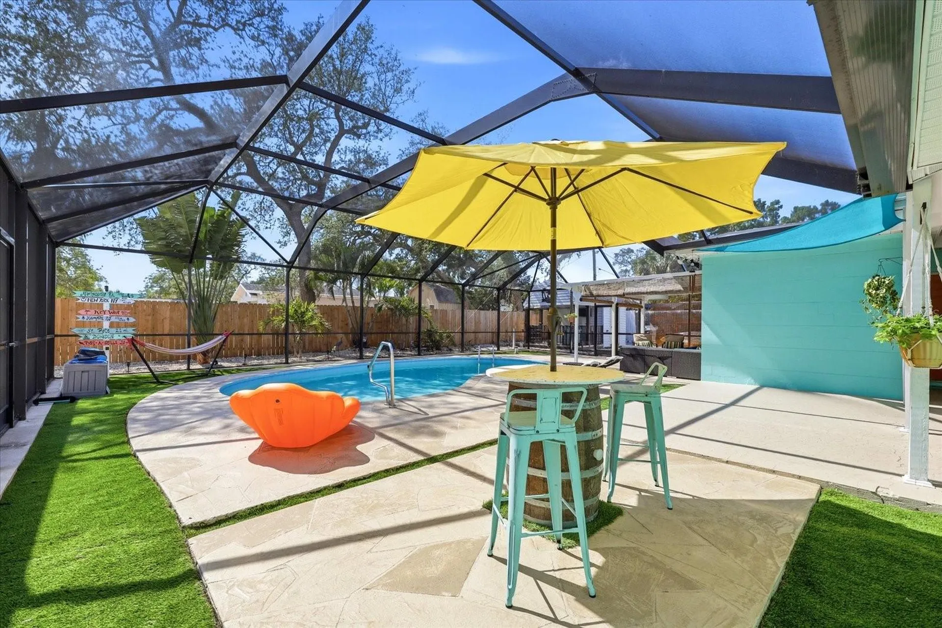 712 S Glenwood Avenue Clearwater FL 33756