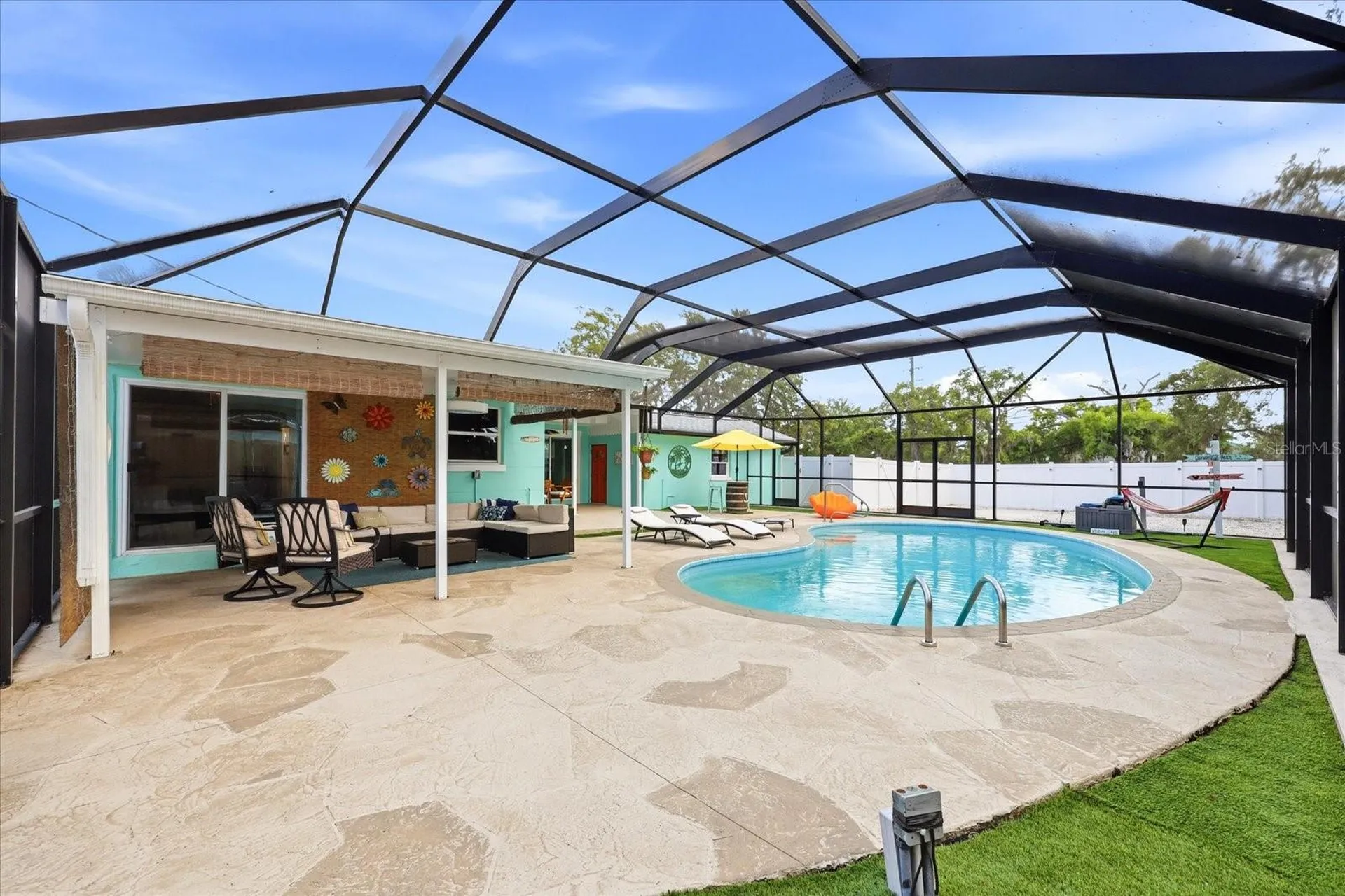 712 S Glenwood Avenue Clearwater FL 33756