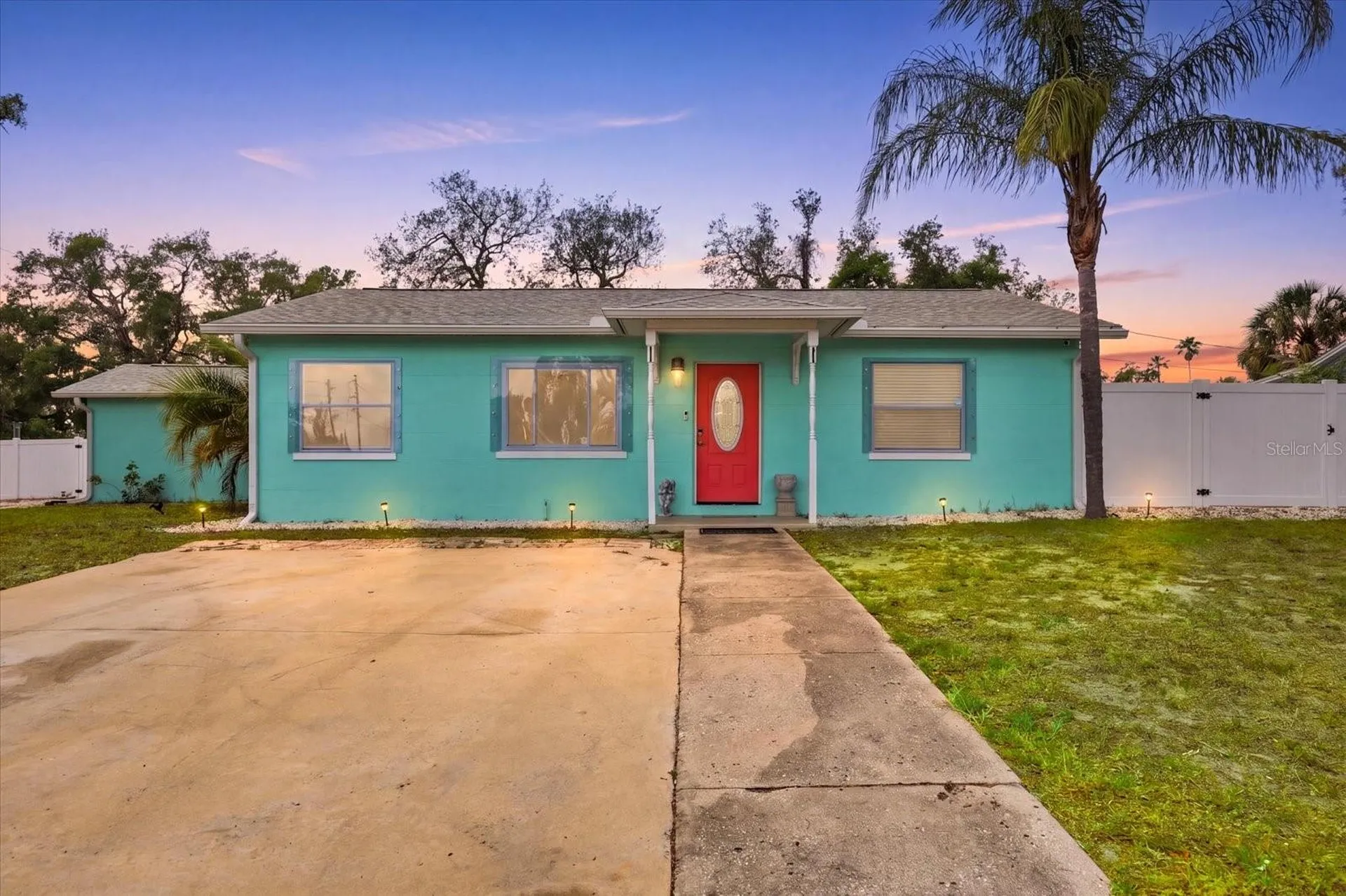 712 S Glenwood Avenue Clearwater FL 33756