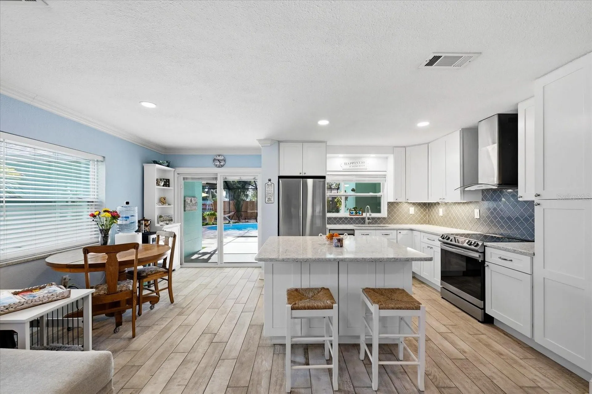 712 S Glenwood Avenue Clearwater FL 33756