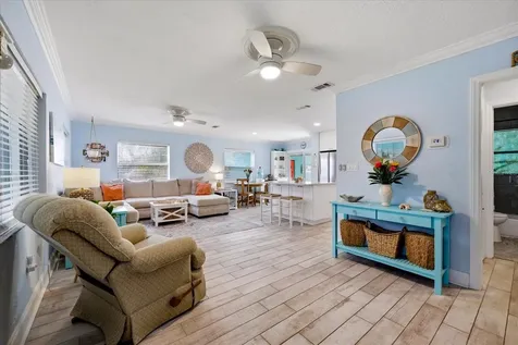 712 S Glenwood Avenue Clearwater FL 33756