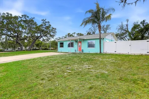 712 S Glenwood Avenue Clearwater FL 33756