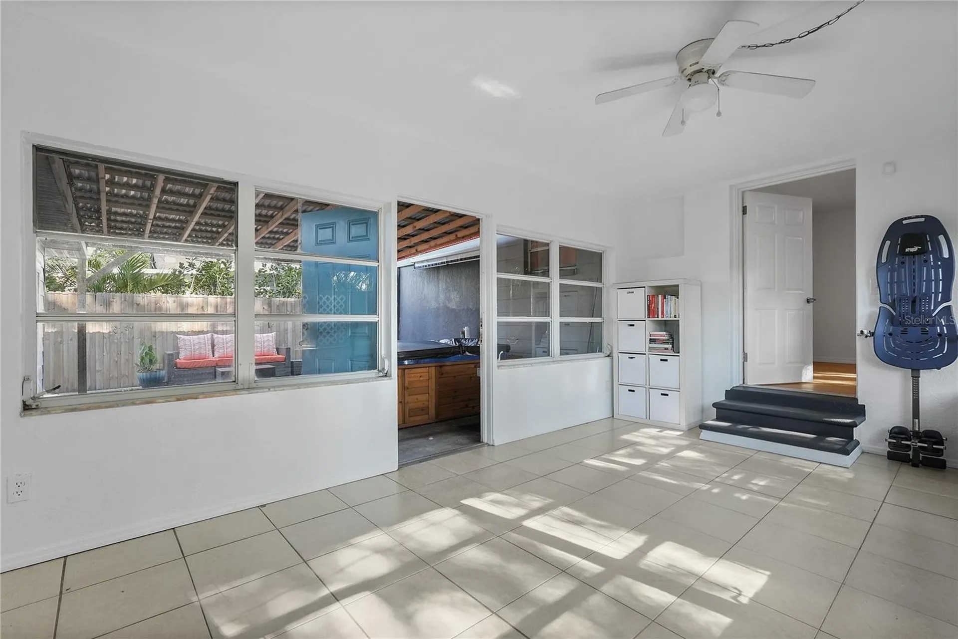 3027 Burlington Avenue N St Petersburg FL 33713