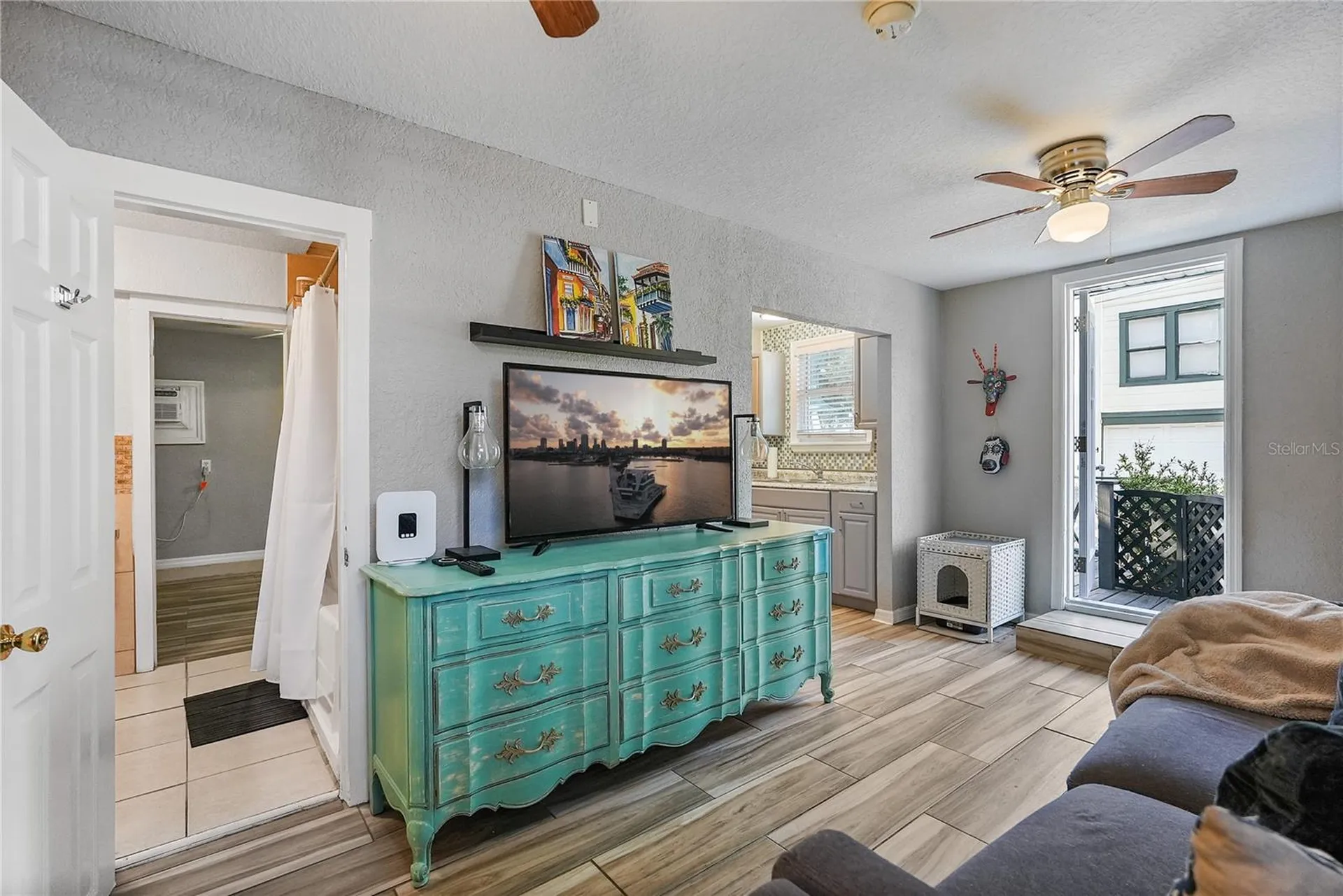 3027 Burlington Avenue N St Petersburg FL 33713