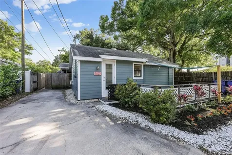 3027 Burlington Avenue N St Petersburg FL 33713