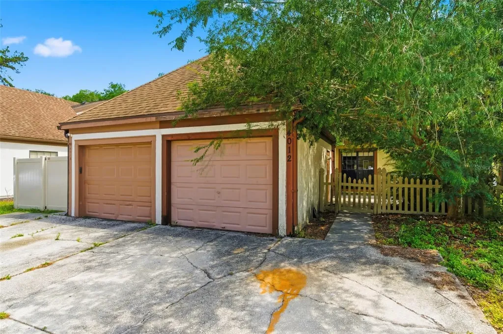 4012 Huxford Court Tampa FL 33624