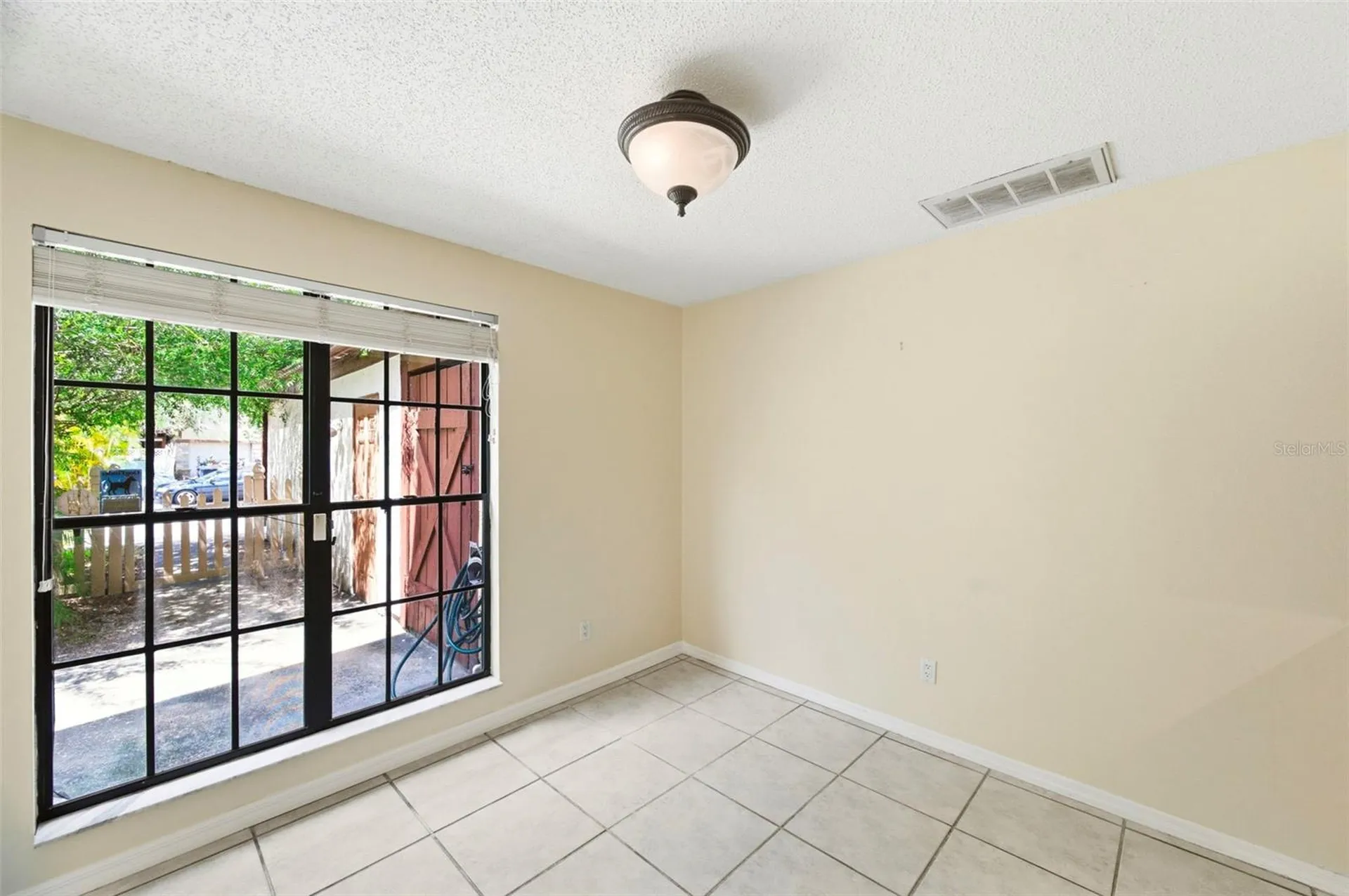 4012 Huxford Court Tampa FL 33624