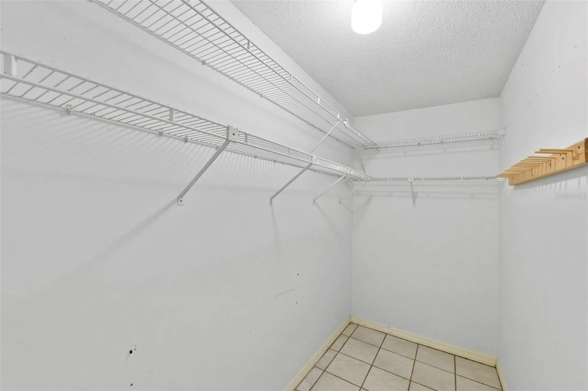 4012 Huxford Court Tampa FL 33624