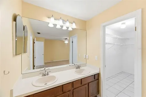 4012 Huxford Court Tampa FL 33624