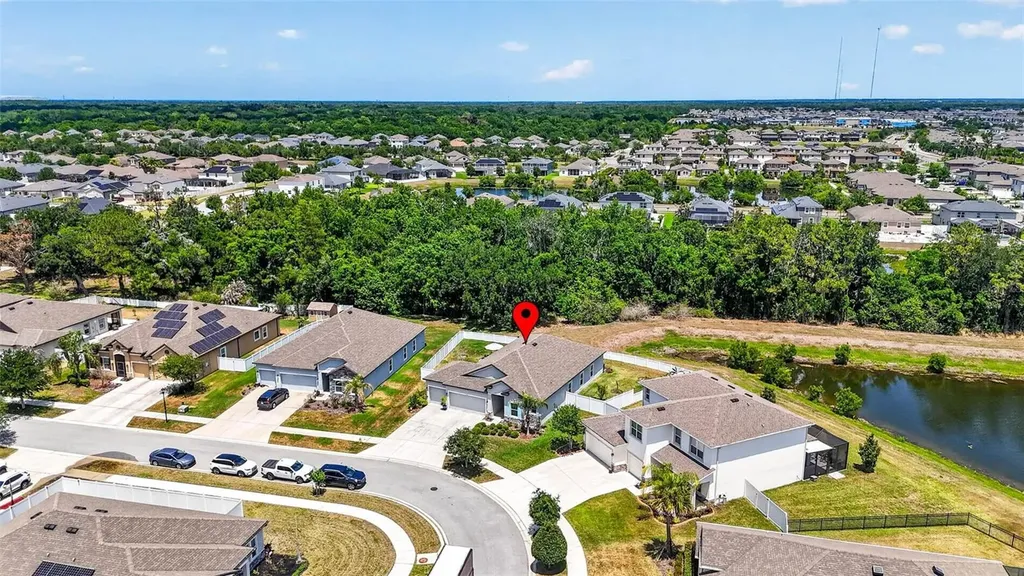 13410 Lakeview Oaks Lane Riverview FL 33579
