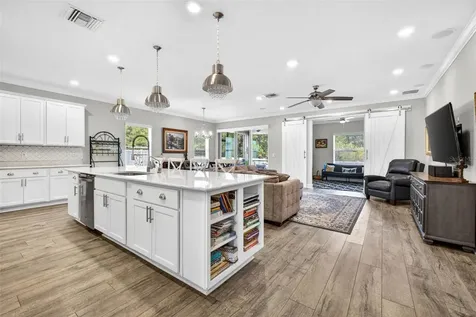 13410 Lakeview Oaks Lane Riverview FL 33579