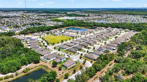 13410 Lakeview Oaks Lane Riverview FL 33579