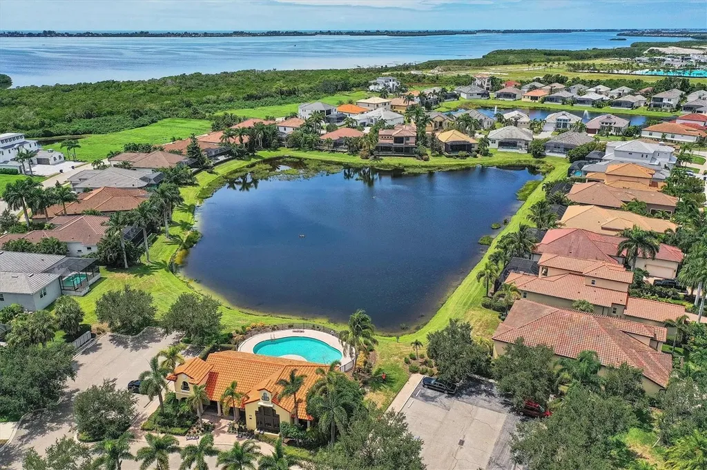 5515 Title Row Drive Bradenton FL 34210