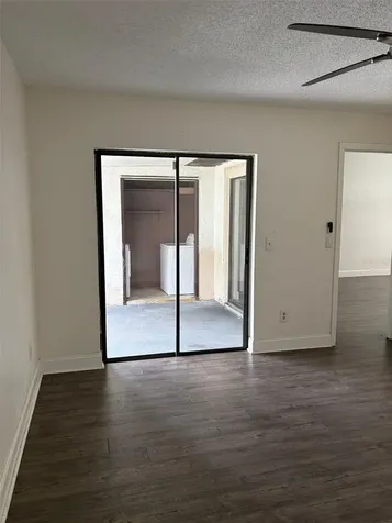 1382 Hendren Drive Orlando FL 32807