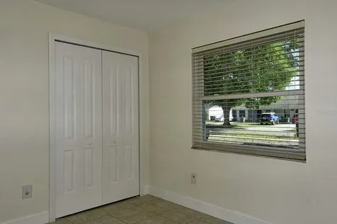 1382 Hendren Drive Orlando FL 32807