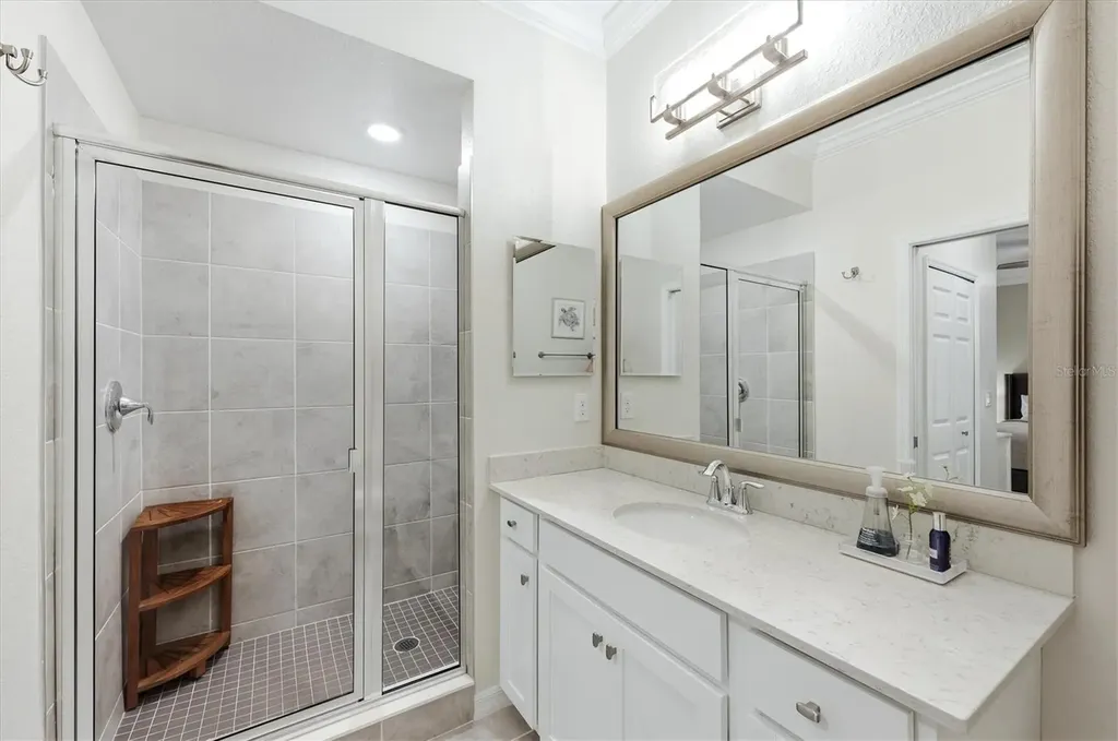 18008 Gawthrop Drive Bradenton FL 34211