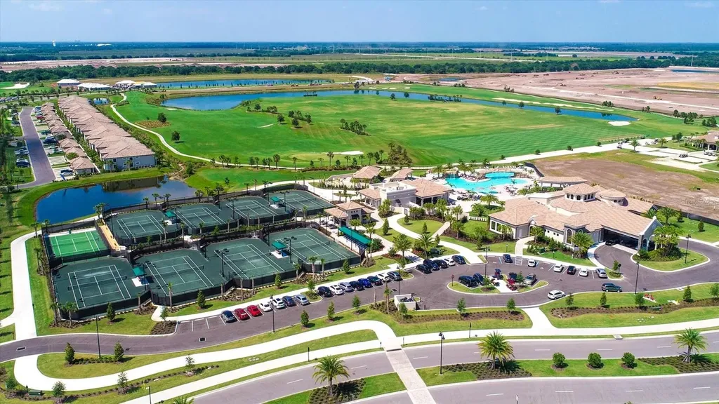 18008 Gawthrop Drive Bradenton FL 34211
