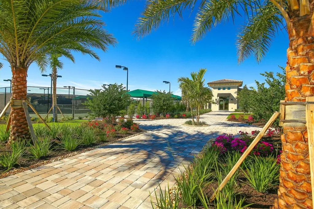 18008 Gawthrop Drive Bradenton FL 34211