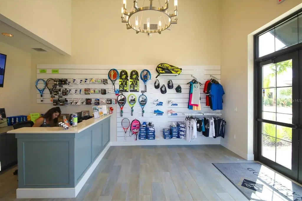 18008 Gawthrop Drive Bradenton FL 34211