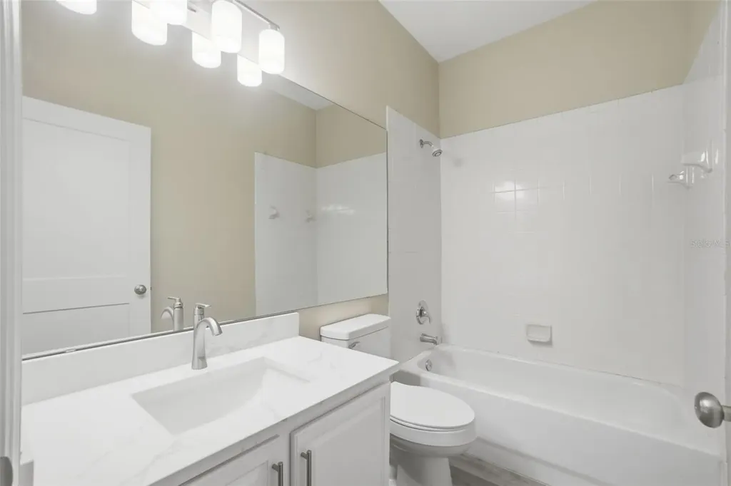 1212 Longville Circle Tavares FL 32778