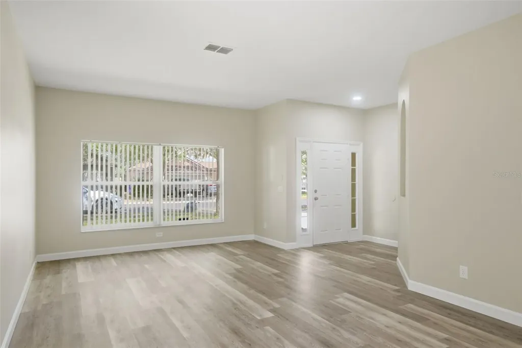 1212 Longville Circle Tavares FL 32778