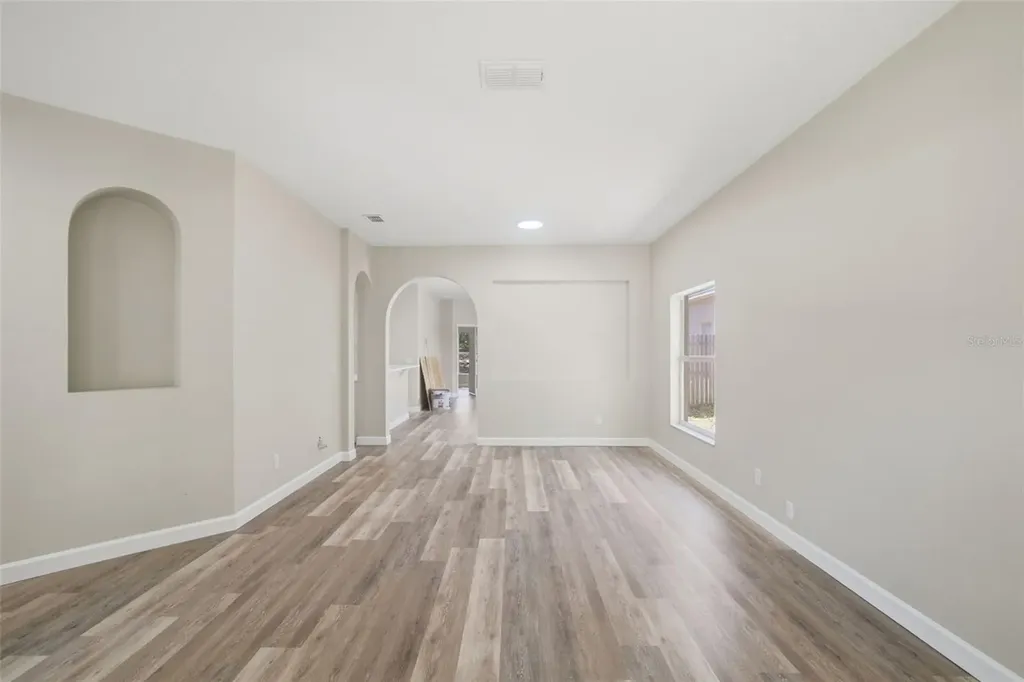 1212 Longville Circle Tavares FL 32778