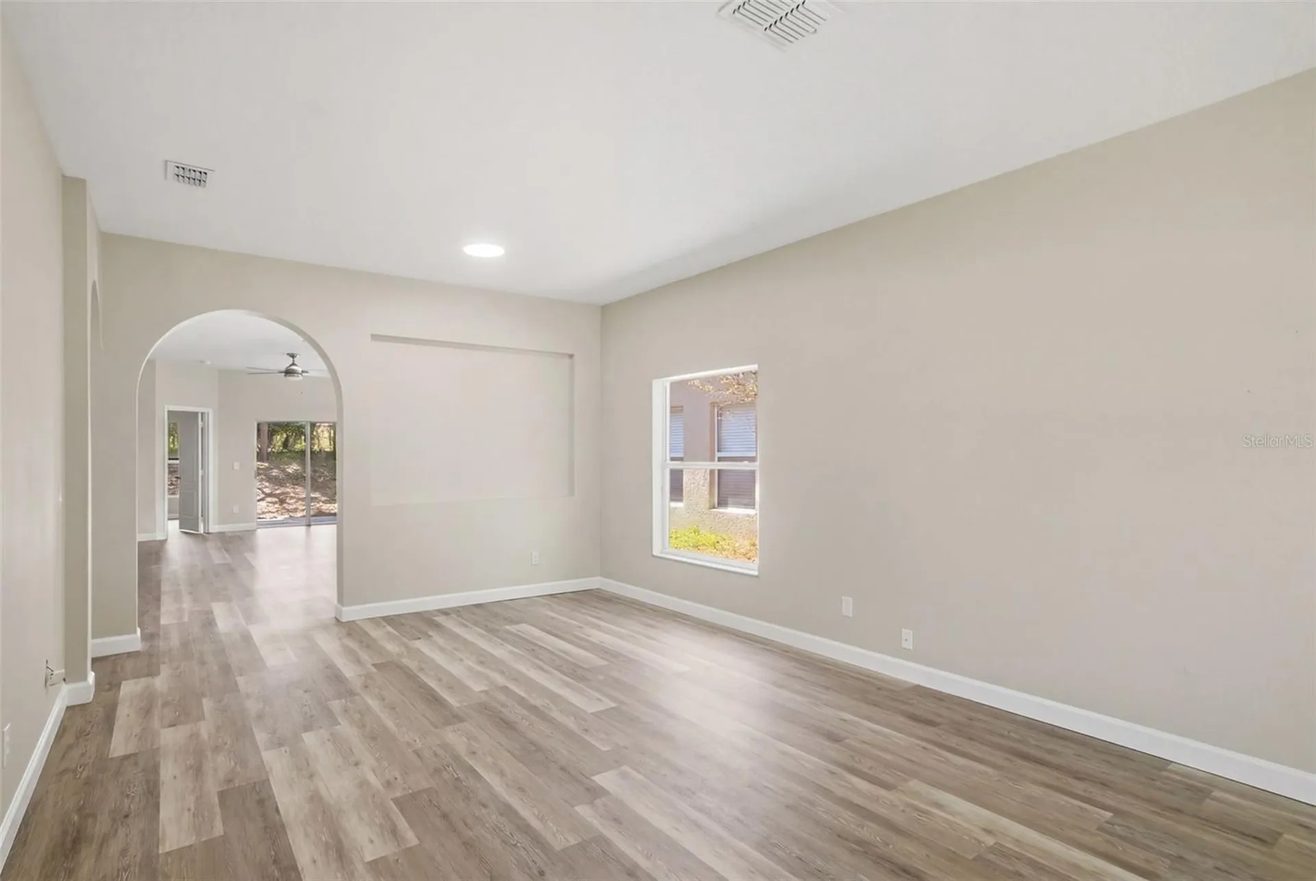 1212 Longville Circle Tavares FL 32778