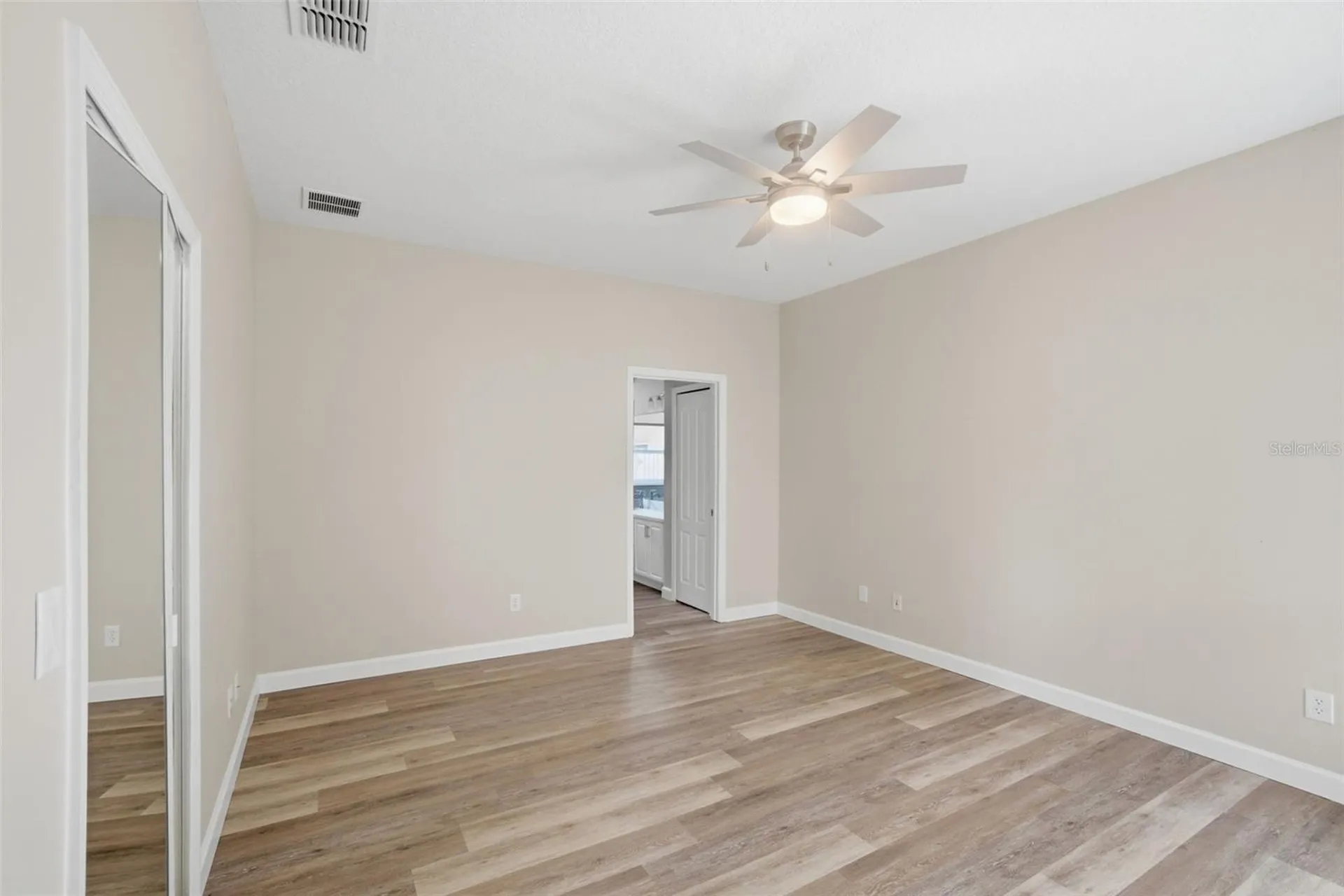 1212 Longville Circle Tavares FL 32778