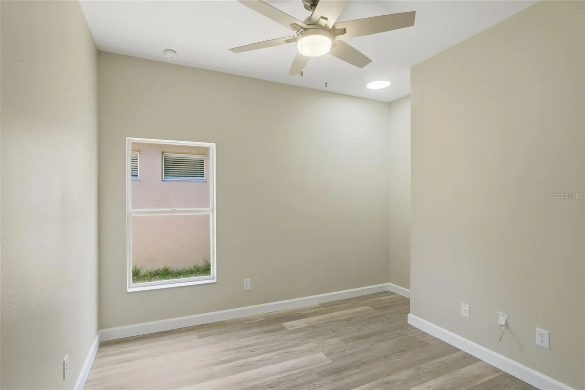 1212 Longville Circle Tavares FL 32778