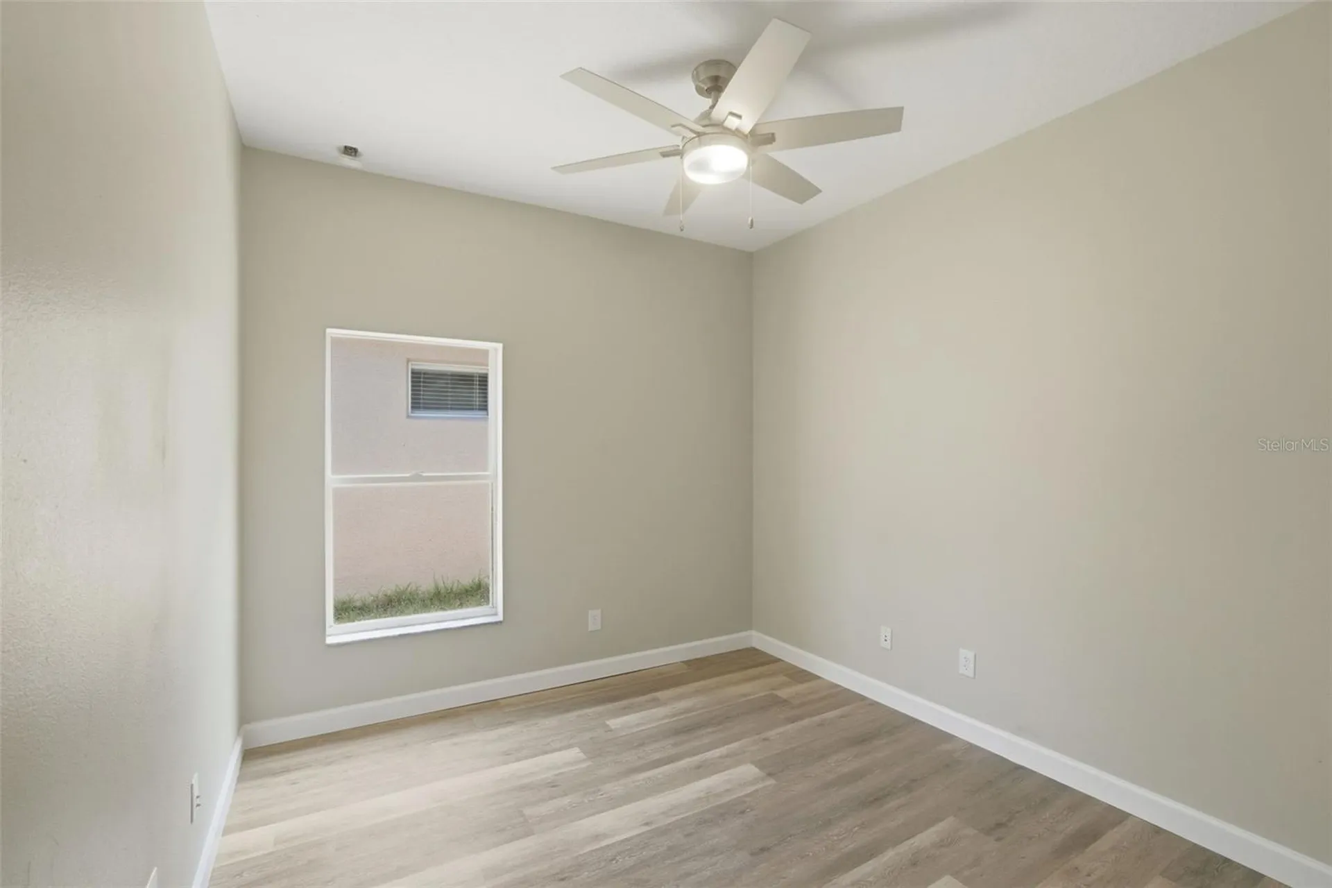 1212 Longville Circle Tavares FL 32778