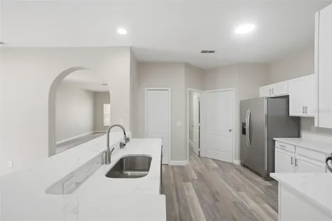 1212 Longville Circle Tavares FL 32778