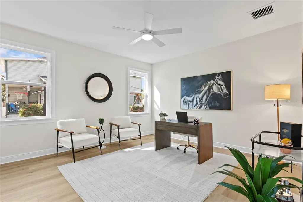 208 W Frances Avenue Tampa FL 33602