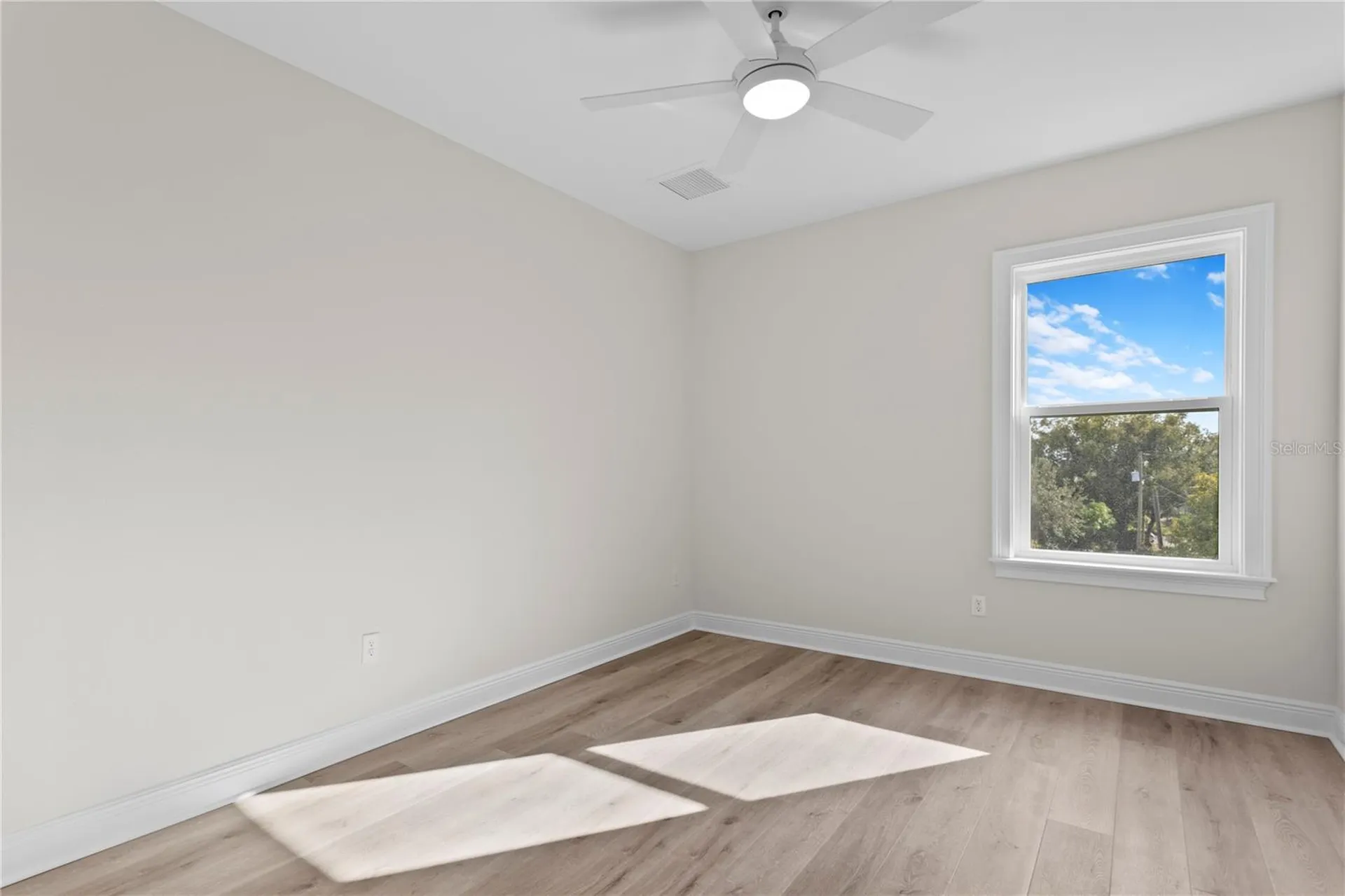 208 W Frances Avenue Tampa FL 33602