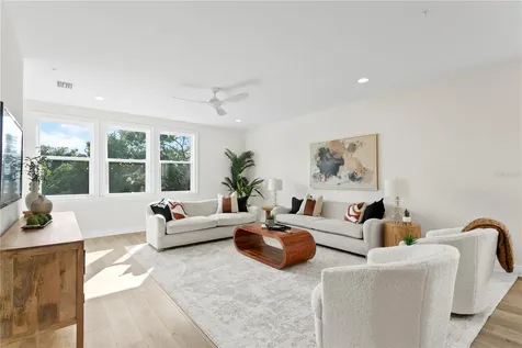 208 W Frances Avenue Tampa FL 33602